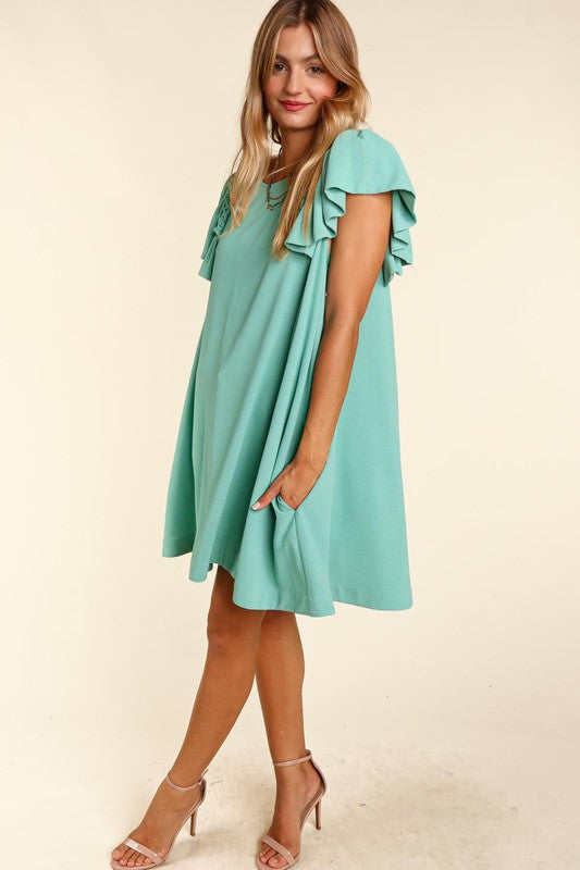 SOLID WOVEN DRESS WITH SIDE POCKETS